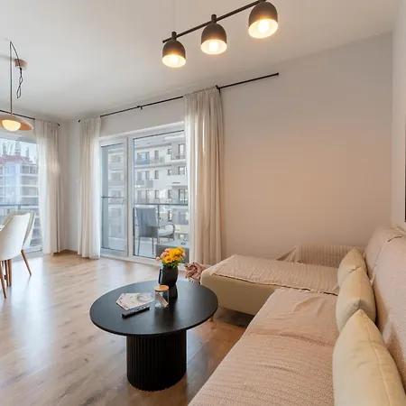 Apartment Mohost D'or - Elegant Mountain-view